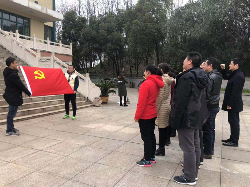 微信图片_20190308114927_副本.jpg