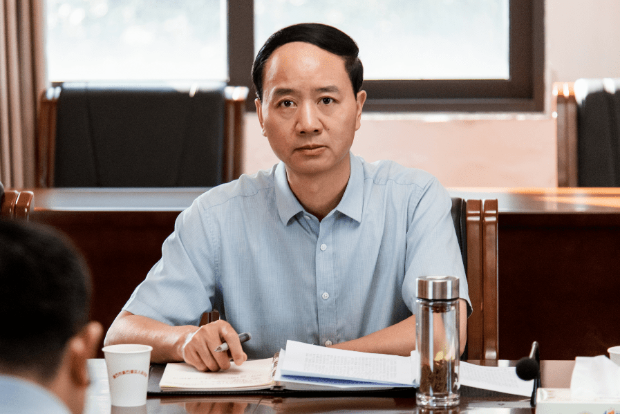 黄石市中级人民法院党组成员、副院长胡太禄